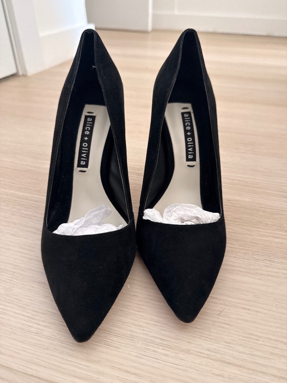 Black Alice & Olivia Stilettos